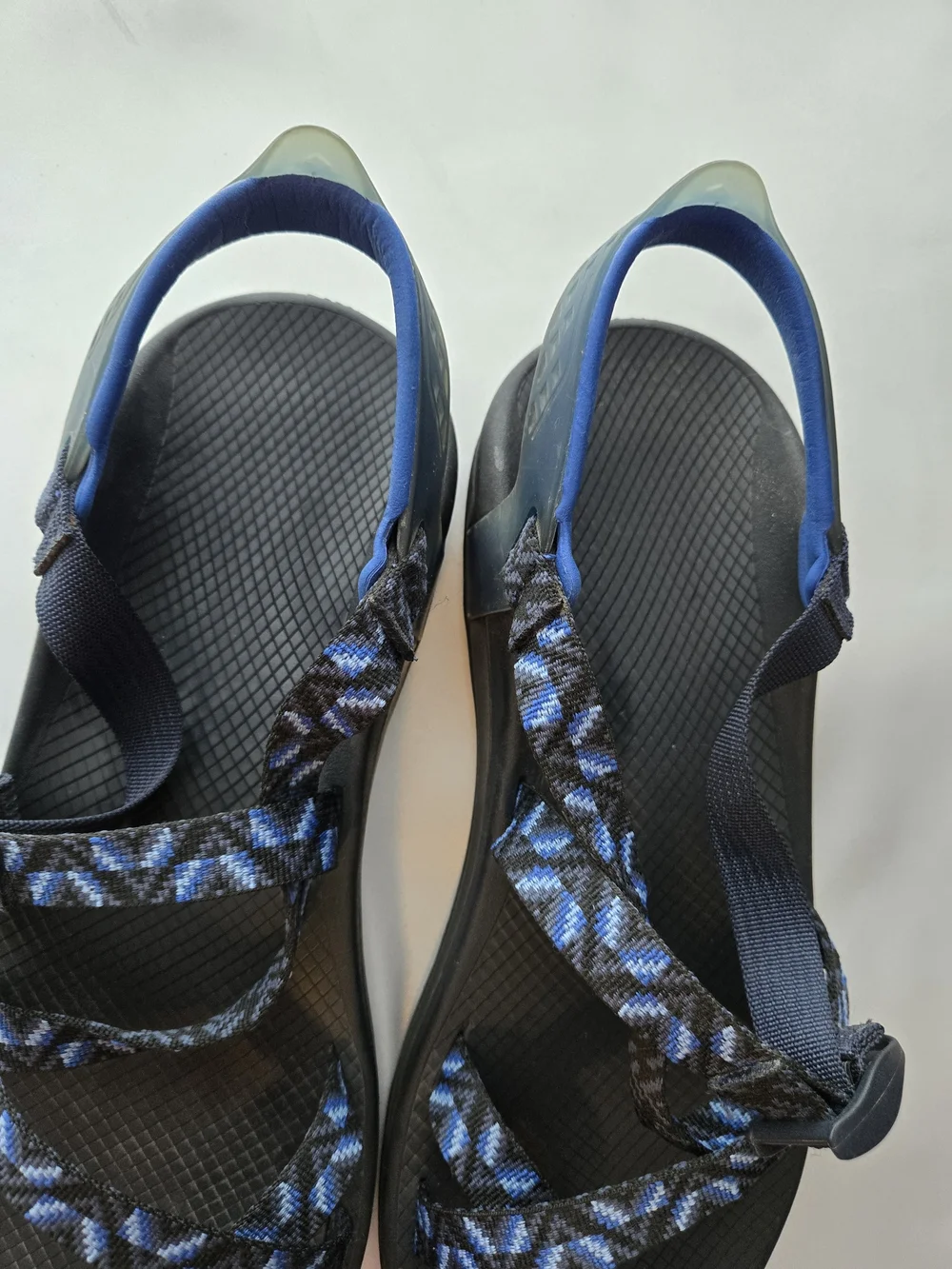 Chaco Z/Cloud Sport Sandals Men Size 14 Chaco Men's Navy Patterned Strap Sandals